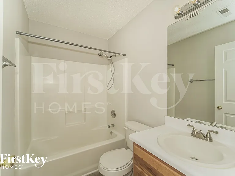 6711 Horace Mann Rd — Photo 14