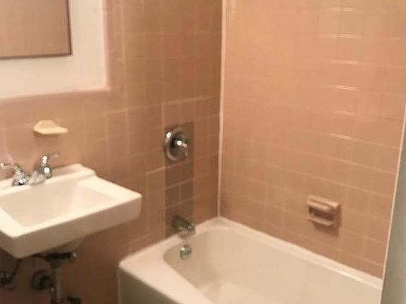 4th image of 60 W 89th St APT 1F