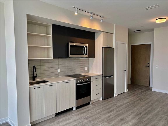 5th image of 2300 Saint Clair Ave W #1011