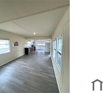 2nd image of 3680 Dixie Hwy NE #10