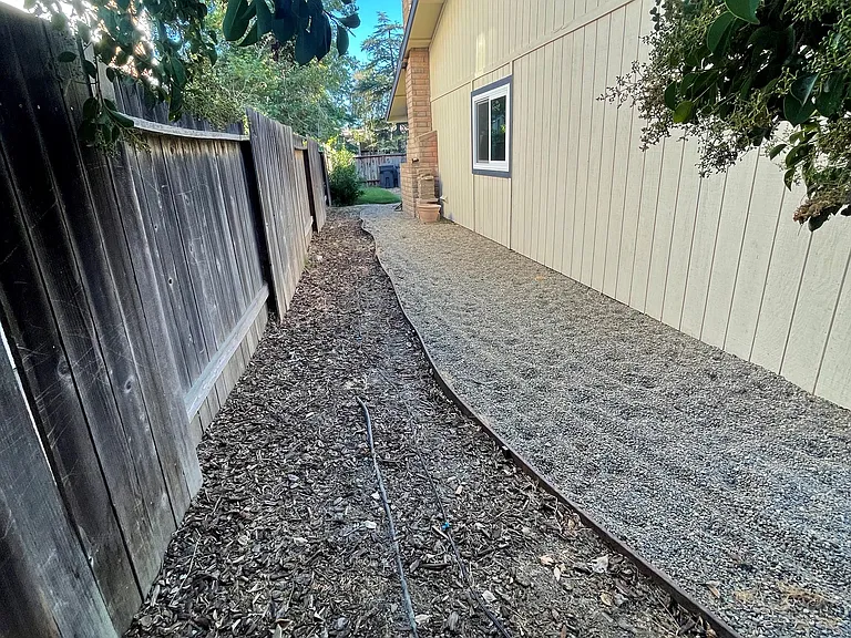 3021 Lillard Dr — Photo 16