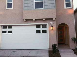1934 Chennault Ln, Clovis, CA 93611