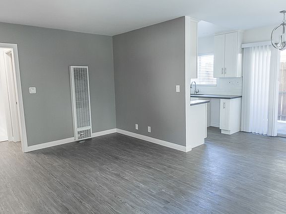 2nd image of 95 N Michigan Ave APT 8