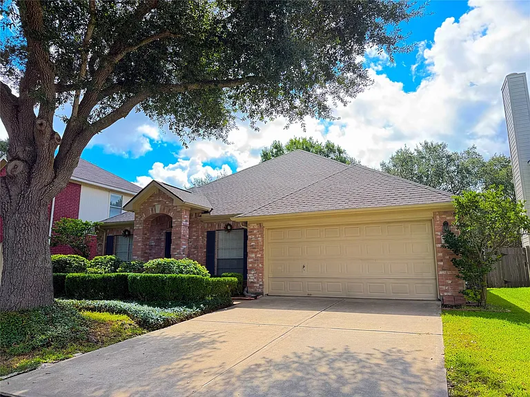 2131 Scenic Hollow Ct — Photo 2