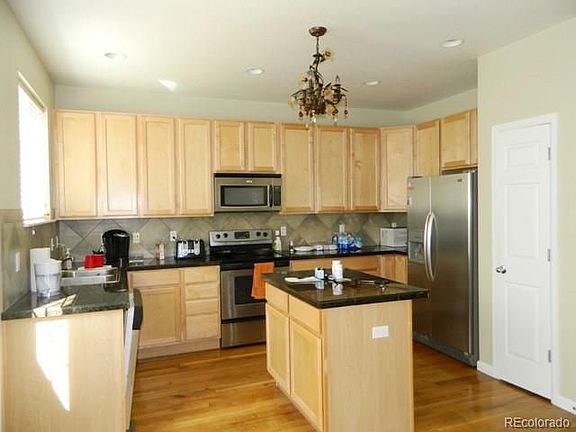 2nd image of 2241 N Valentia St