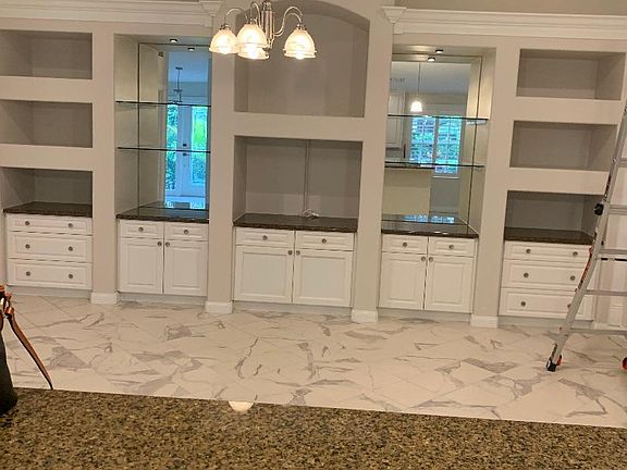 3rd image of 5500 Islandwalk Cir