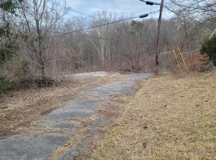 2603 Peppers Fry Rd NW, Christiansburg, VA 24073