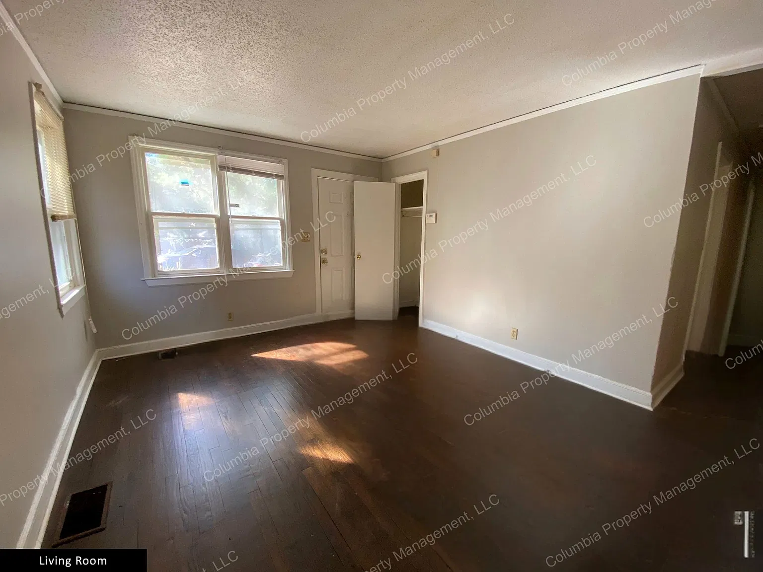 3 bed, 962 sqft, $1,200 — Photo 3