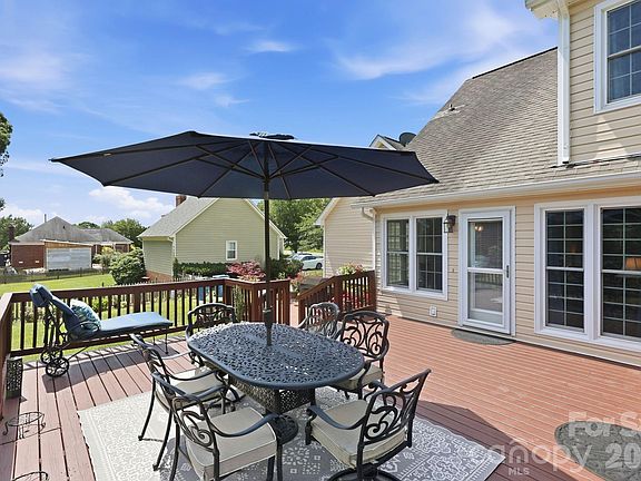 5th image of 4516 Appaloosa Ln