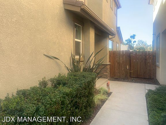 3rd image of 3150-3170 Bancroft Dr #3158-1