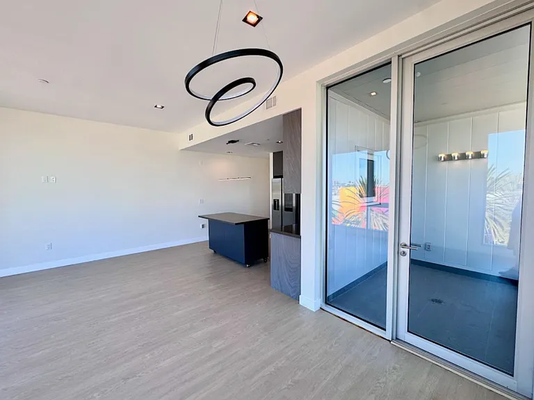 495 Promenade Ave — Photo 53