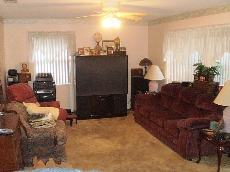 2nd image of 2390 N Yucca Rd