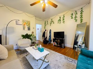 214 Freeman St #I, Brookline, MA 02446