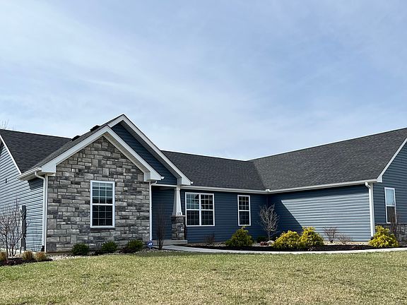 2nd image of 128 Bentley Dr