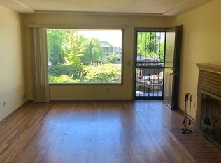 34 SE 84th Ave, Portland, OR 97216