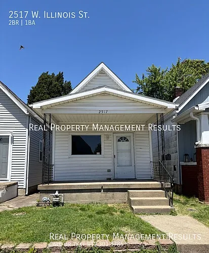 2517 W Illinois St Photo 1