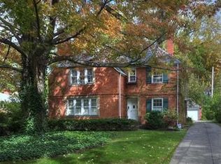 2509 Milford Rd, University Heights, OH 44118