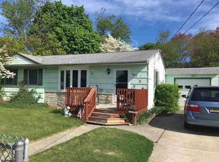 105 Bobwhite Dr, Egg Harbor Township, NJ 08234