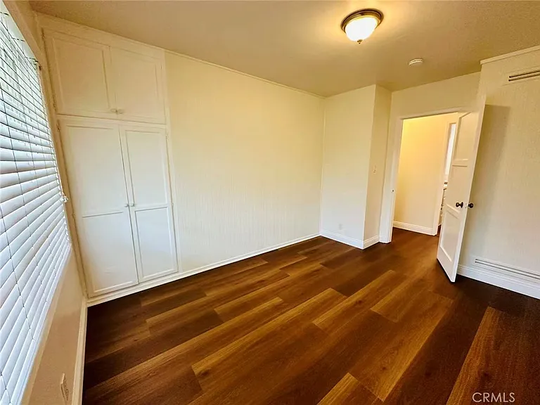 400 E Fernfield Dr — Photo 14