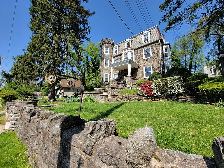 431 Valley Rd #C1 — Photo 2