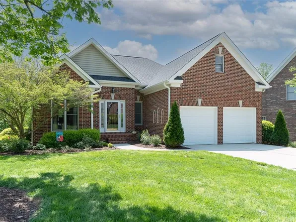 948 Northwyck Dr, Whitsett, NC 27377