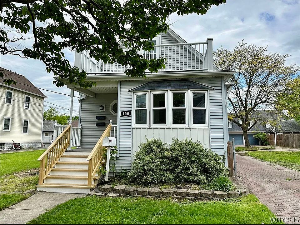 1st image of 100 Roswell Ave #1