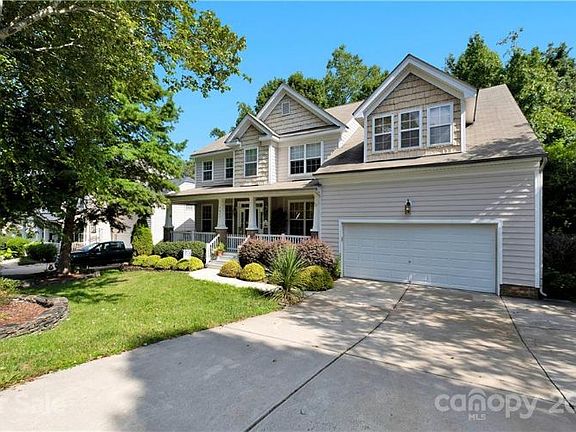 3rd image of 7453 Mountainridge Dr