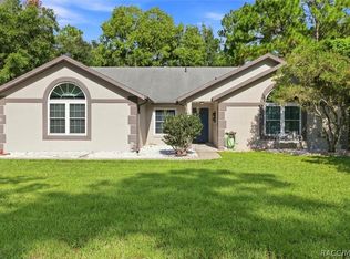 11 Lidflower Ct, Homosassa, FL 34446