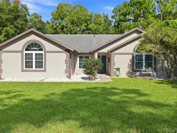 11 Lidflower Ct, Homosassa, FL 34446