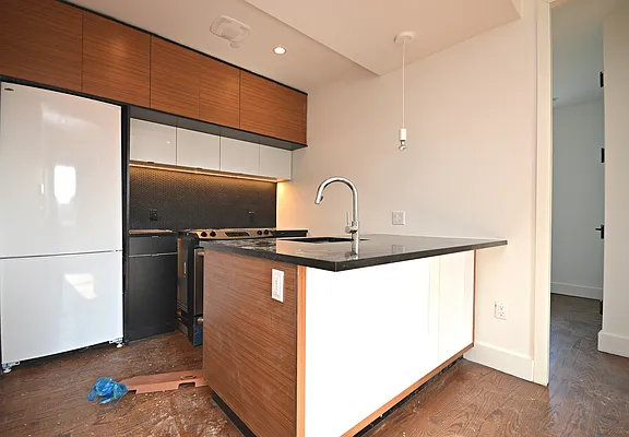 Rented by Simply Brooklyn Realty Inc | media 6
