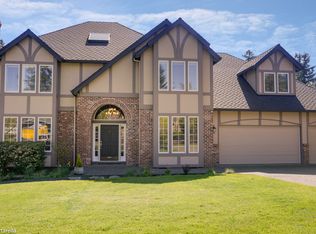 17448 Oak Meadow Ln, Lake Oswego, OR 97034