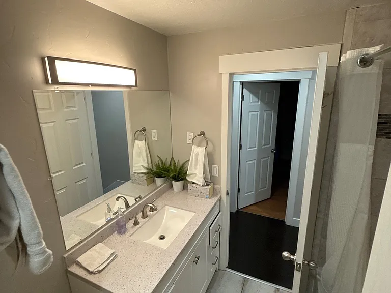 1712 E Wasatch Blvd — Photo 13