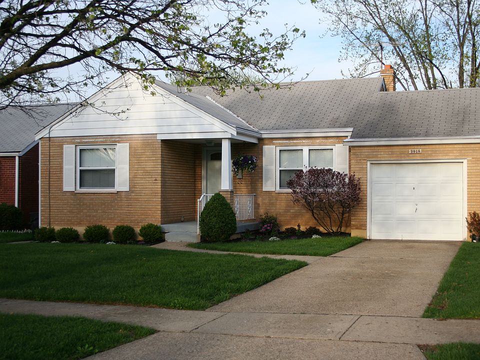 1st image of 3618 Lakewood Dr