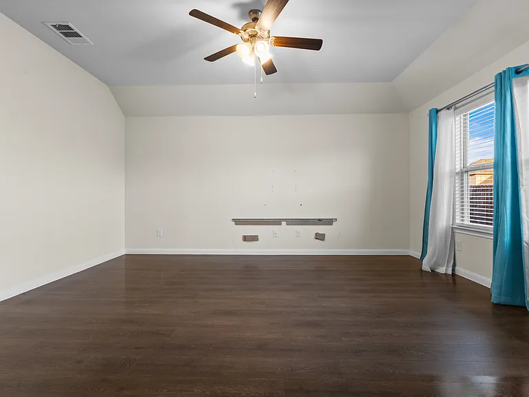 513 Spur Rdg — Photo 5