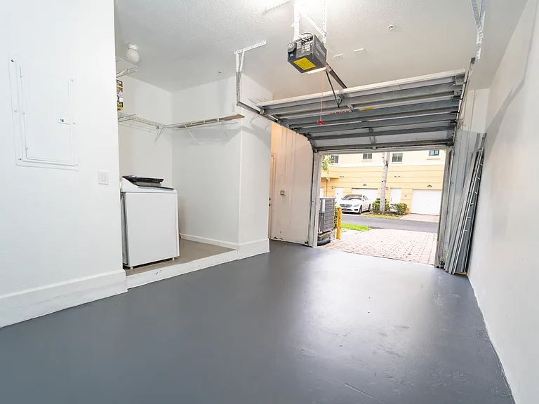 3515 Shoma Dr #3515 — Photo 6
