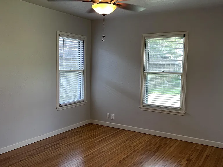 3713 Aransas St — Photo 8