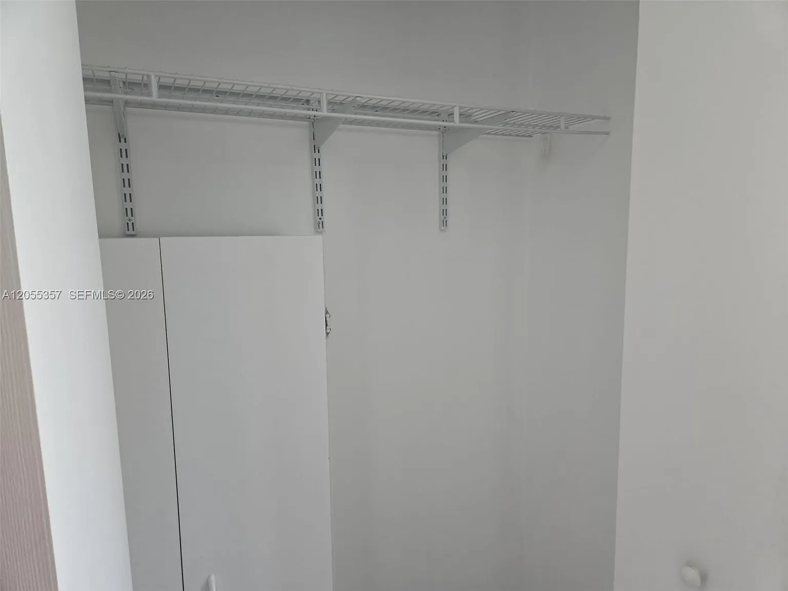 1 bed, 1.5 bath, 754 sqft, $2,900 — Photo 2