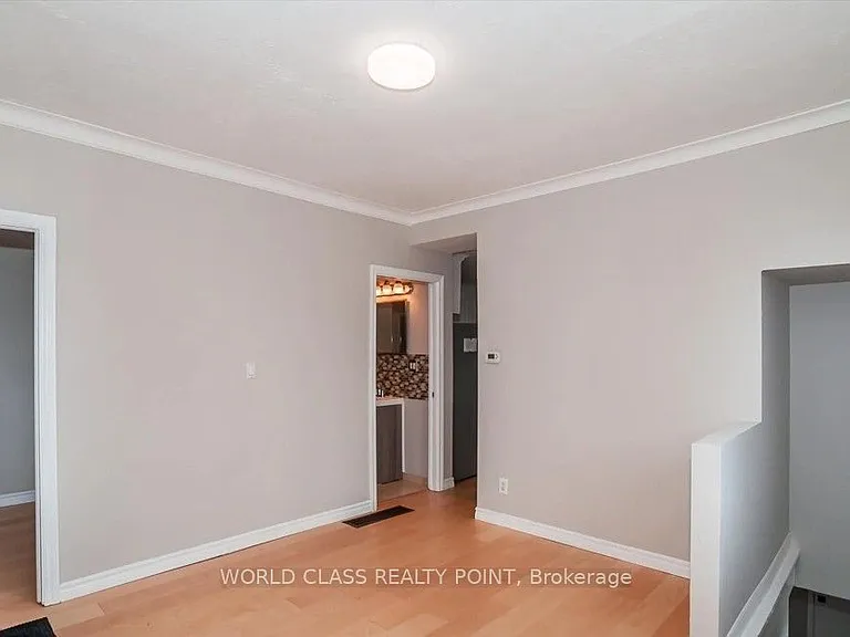 1 McIntosh St — Photo 8