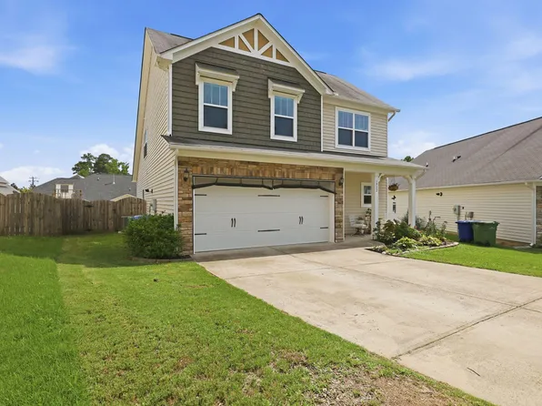 1922 Hinswood Cir, Fuquay Varina, NC 27526