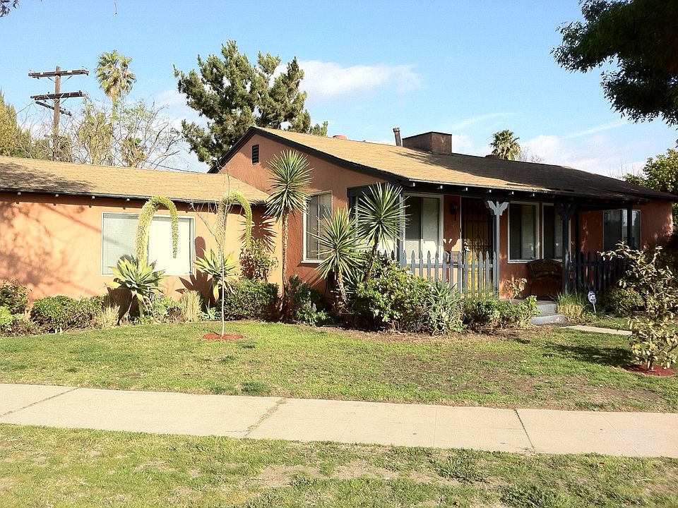 1st image of 12767 Kittridge St