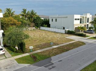 1001 NE 3rd Ave, Boca Raton, FL 33432