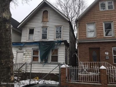 27 Maple Ave, Staten Island, NY, 10302