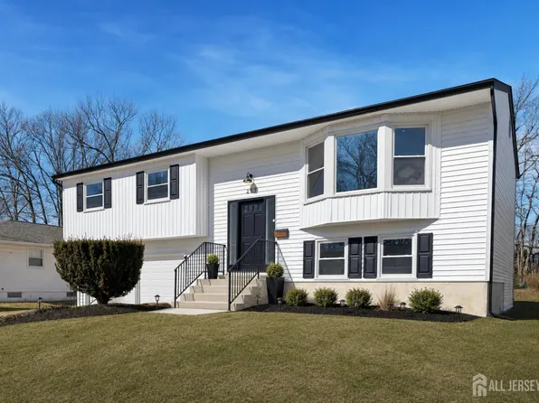 259 Glenn Ave, Lawrence Township, NJ 08648