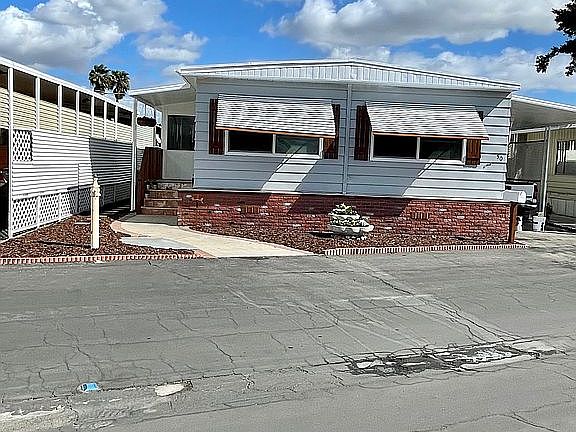 3rd image of 9530 Alondra Blvd #50