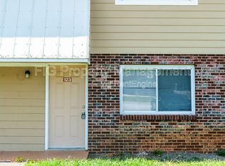123 Louella Dr, Maryville, TN 37803