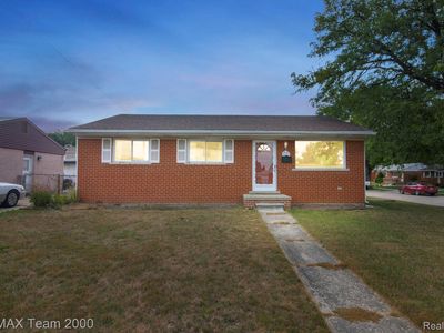 6557 Huntleigh St, Garden City, MI, 48135