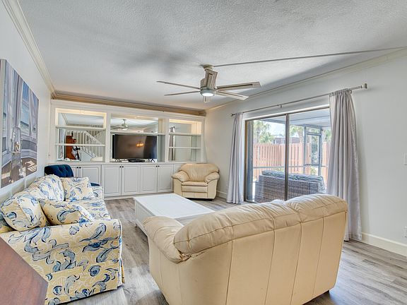 5th image of 5893 SE Riverboat Drive #434