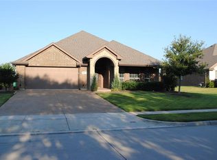 1403 Bricknell Dr, Glenn Heights, TX 75154