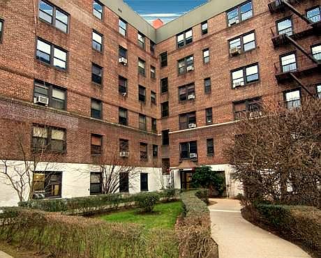 2nd image of 630 Gramatan Ave APT 5E