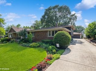 9304 S 82nd Ave, Oak Lawn, IL